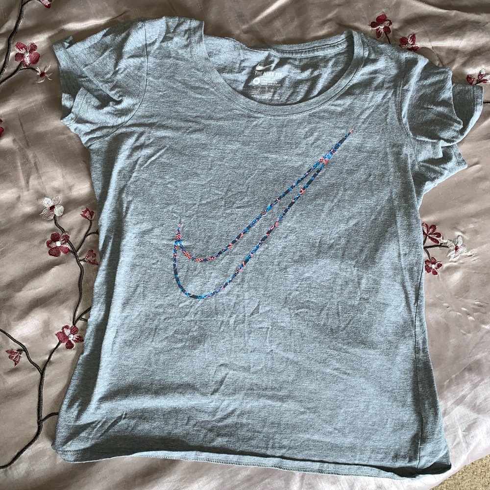 Nike Tee
